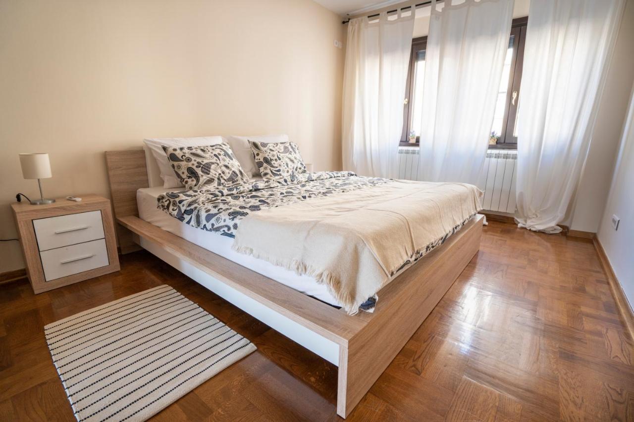 Desire, City Center Apartment Terazije Belgrad Exterior foto